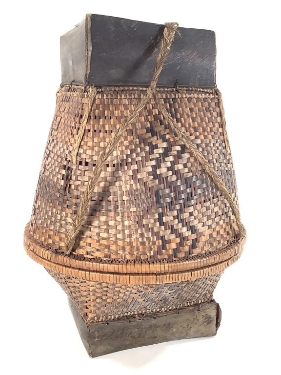 Kuba Lidded Storage Basket DRC: 9 3/4"Dia., 13"H. Provenance: Collection of William and Diane Itter. Please see photos for condition and details.