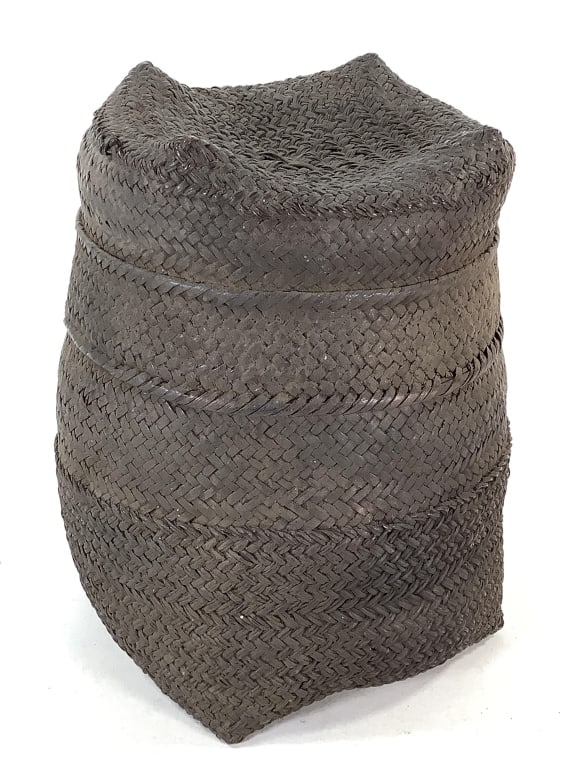 Kuba Lidded Basket DRC: 8 1/4"Dia. x 9 3/4"H. Provenance: Collection of William and Diane Itter. Please see photos for condition and details.