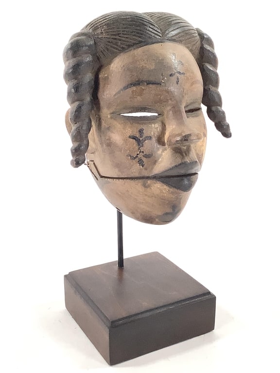 Ogoni Elu Articulated Jaw Mask Nigeria (1 of 8)