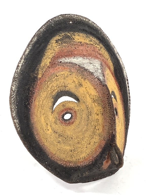 Abelam Yam Mask Papua New Guinea: 10 1/2"H x 8"W. Provenance: Collection of William and Diane Itter. Please see photos for condition and details.