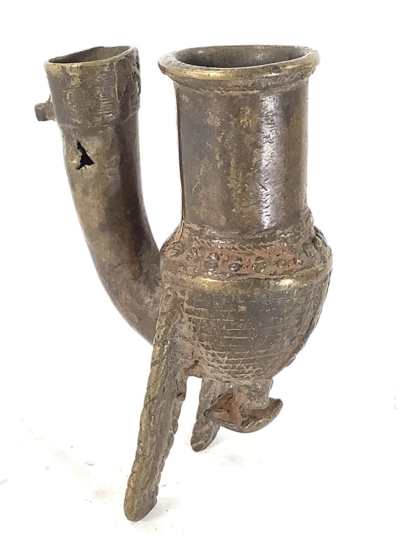 Bamun Cameroon Brass Pipe Bowl: 4"H x 2 1/2"W. Good condition for age. Provenance: Collection of William and Diane Itter. Please see photos for condition and details.