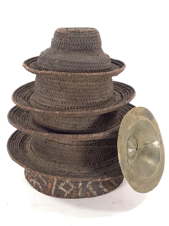 Ekonda Botolo Hat DR Congo: 11"H x 11 1/2"Dia. Good condition for age. Provenance: Collection of William and Diane Itter. Please see photos for condition and details.