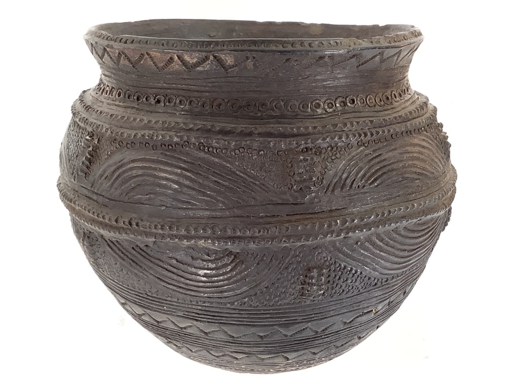 Nupe Nigerian Terracotta Water Pot (1 of 4)