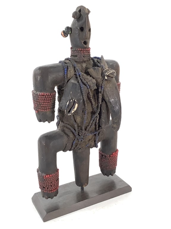 Northern Nigerian Power Figure: 11 1/2"H x 6"W x 3 1/2"D. Provenance: Collection of William and Diane Itter. Please see photos for condition and details.
