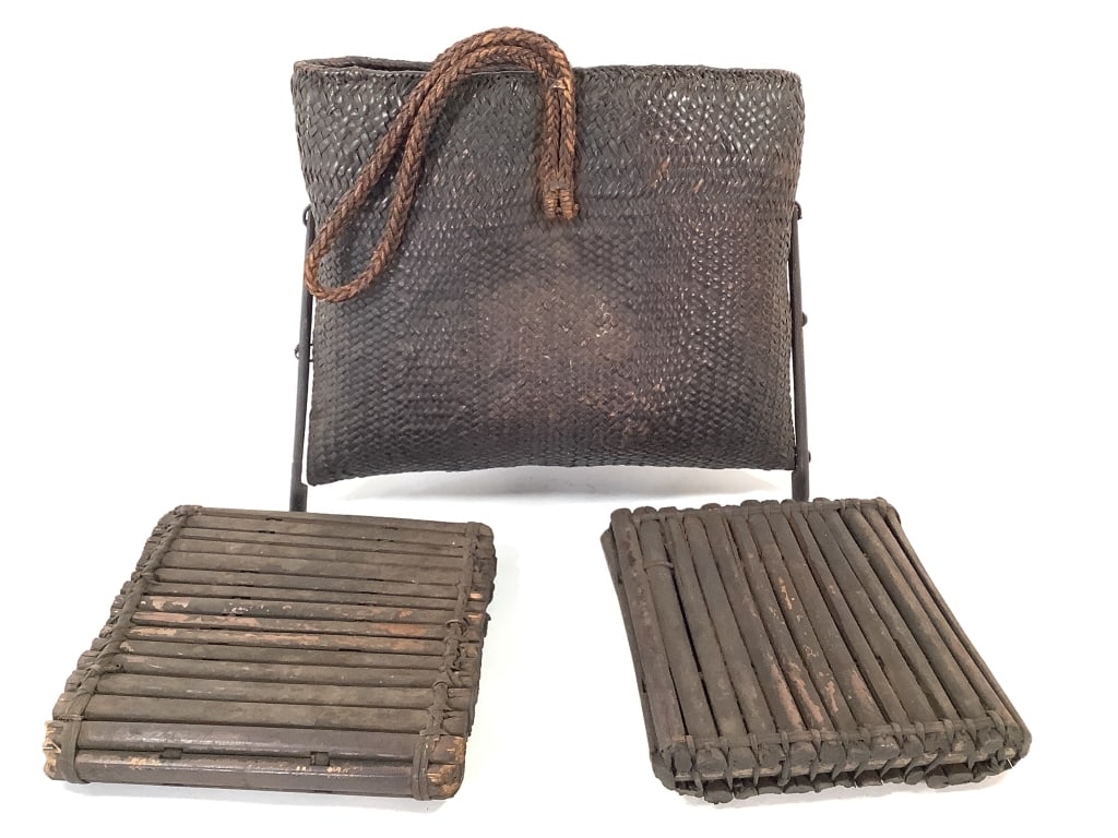 2 African Rattles & Basket (1 of 10)