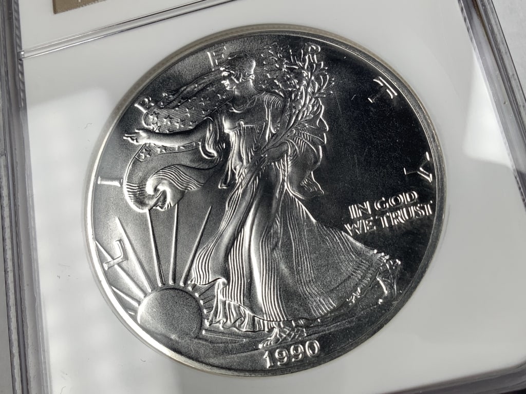 1990 ASE NGC MS69 - 2