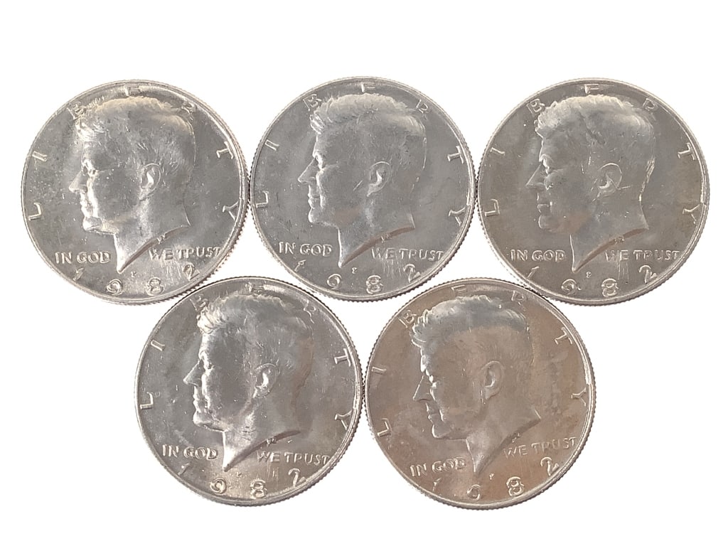 5 Error 1982 Kennedy Half Dollars - NO 'FG": See pictures