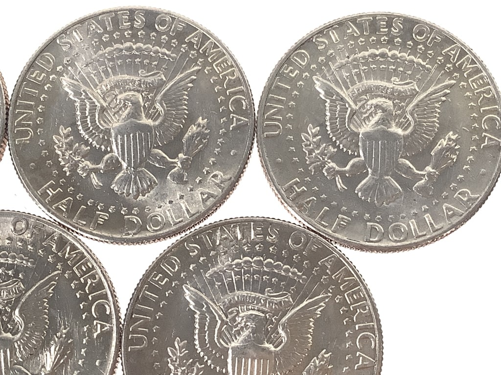 5 Error 1982 Kennedy Half Dollars - NO 'FG" - 8