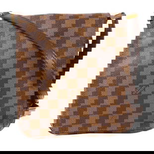 LOUIS VUITTON Damier Musette Salsa Ebene Brown Brown Shoulder Bag N51300: Item Name: LOUIS VUITTON Damier Musette Salsa Ebene Brown Brown Shoulder Bag N51300 Brand: LOUIS VUITTON Model No.: N51300 Size: x W:23cmH:22cm x D:3cm(W:9.1 inch x H:8.7 inch x D:1.2 inch )Shoulder?1