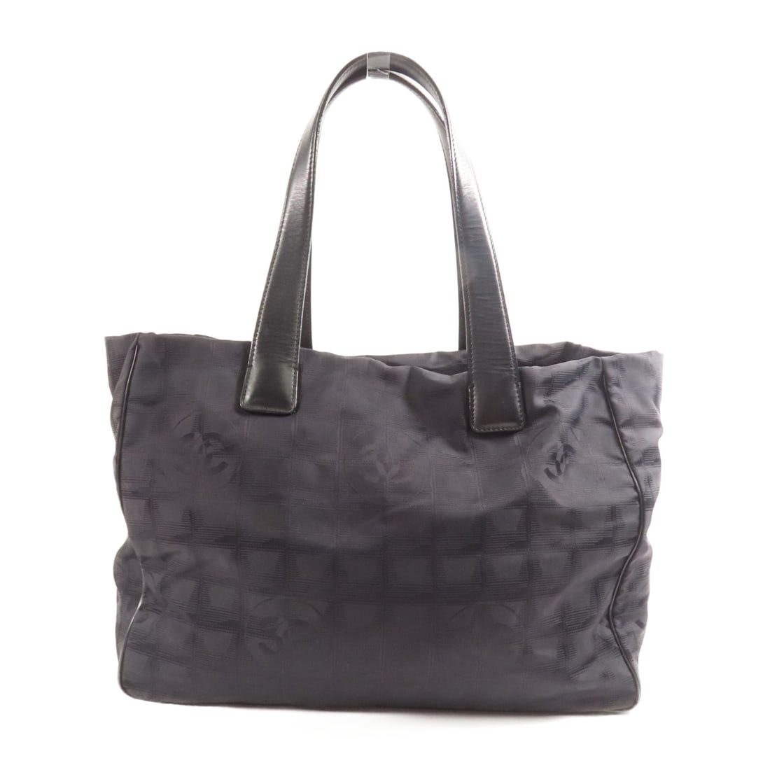 CHANEL Black Black Niryu New Travel Line Tote Golden Shoulder Back Bag/Handmade Bag Shoulder Bag: Item Name: CHANEL Black Black Niryu New Travel Line Tote Golden Shoulder Back Bag/Handmade Bag Shoulder Bag Brand: CHANEL Model No.: Size: x W:35cmH:27cm x D:14.5cm(W:13.8 inch x H:10.6 inch x D:5.7 i