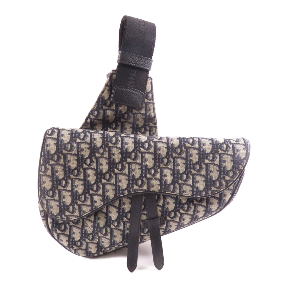 Dior Canvas Saddle Crossbody Diagonal Bag Waist bag Navy Beige Blue/Beige canvas 1ADPO093: Item Name: Dior Canvas Saddle Crossbody Diagonal Bag Waist bag Navy Beige Blue/Beige canvas 1ADPO093 Brand: Dior Model No.: 1ADPO093 Size: x W:27cmH:19cm x D:4cm(W:10.6 inch x H:7.5 inch x D:1.6 inch