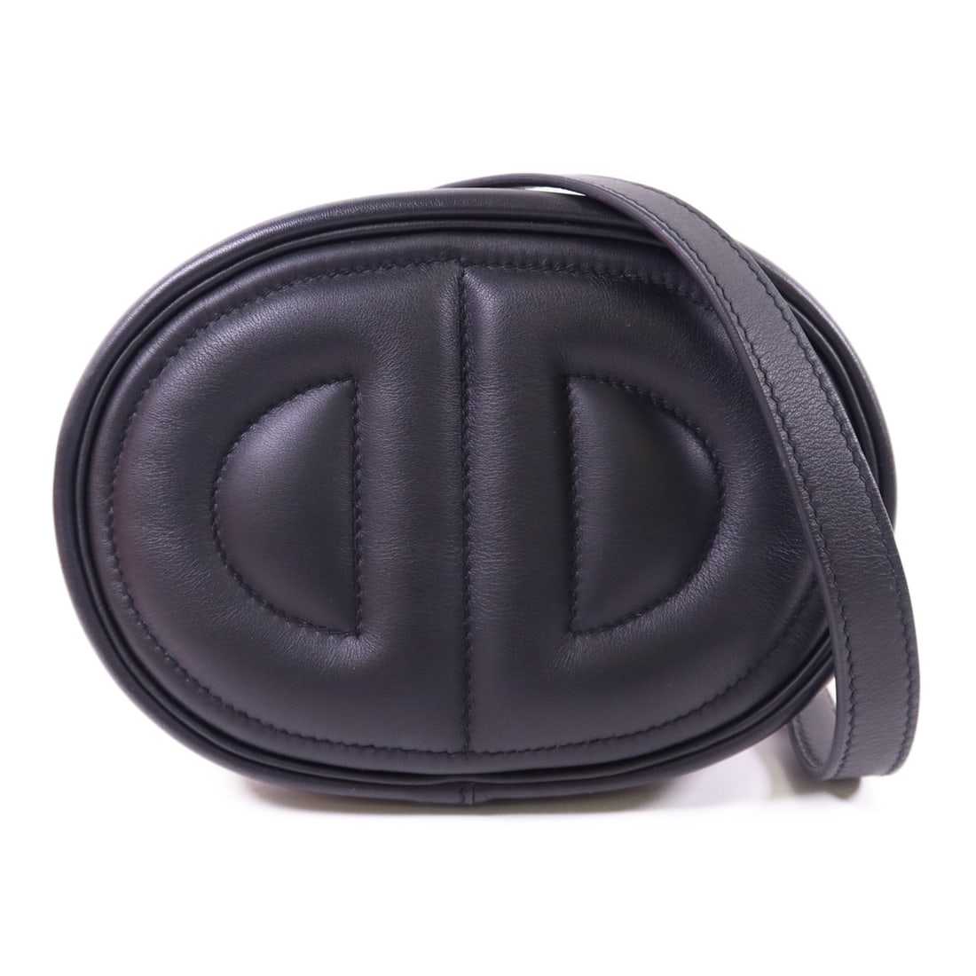 HERMES Swift Leather In The Loop Belt Bag Silver Waist Bag Noir Waist bag Body bag Noir Black Black: Item Name: HERMES Swift Leather In The Loop Belt Bag Silver Waist Bag Noir Waist bag Body bag Noir Black Black 89/Noir Vaux Swift Brand: HERMES Model No.: Y/89 Size: x W:19cmH:14cm x D:5cm(W:7.5 inch