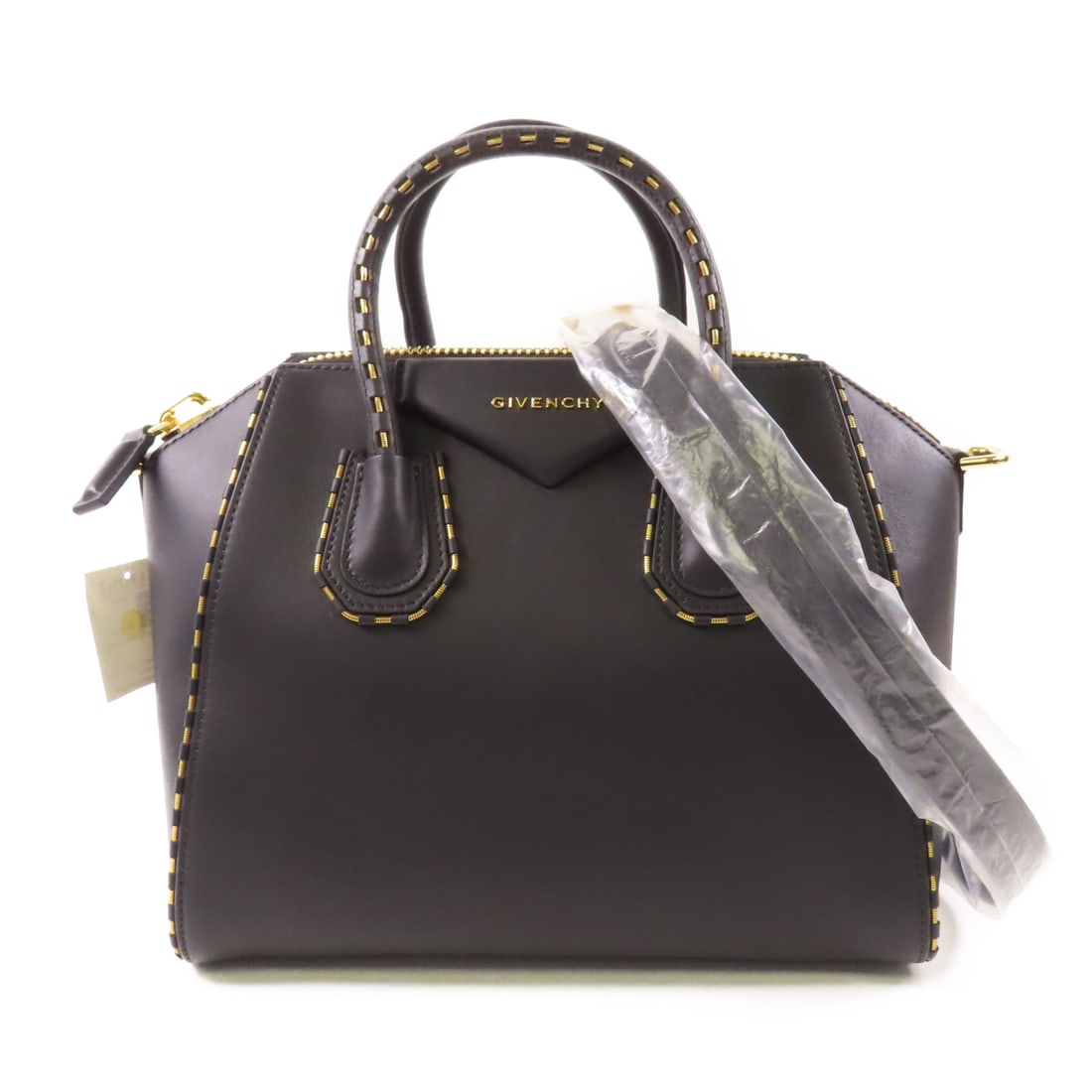 GIVENCHY Cowhide leather Antigona gold hand-turned shoulder and back bag 2wayShoulder Bag Black (1 of 17)