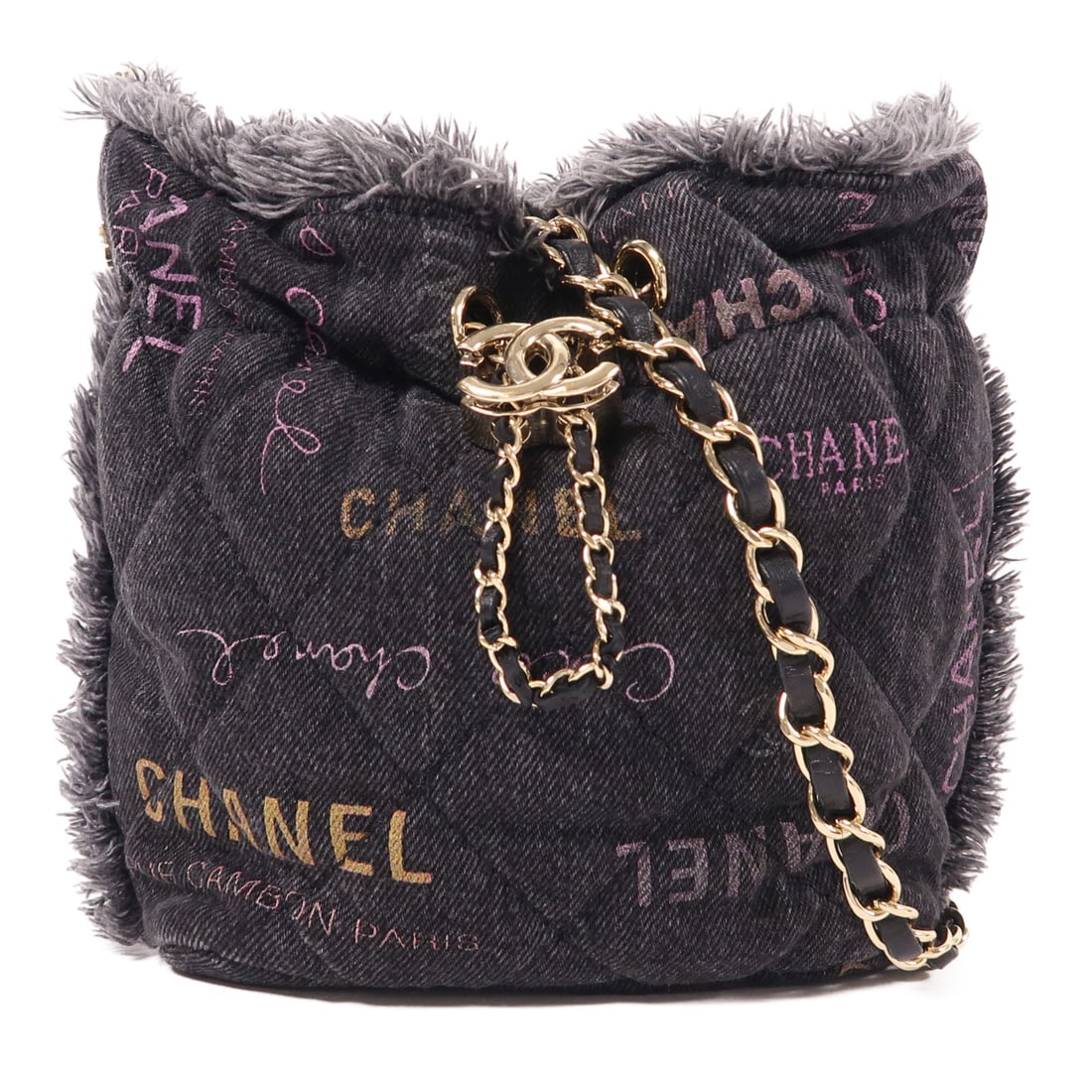 CHANEL Black Black Beef Cloth Bucket Bag Golden Strawberry Shoulder Back Bag Shoulder Bag denim: Item Name: CHANEL Black Black Beef Cloth Bucket Bag Golden Strawberry Shoulder Back Bag Shoulder Bag denim AS3091 Brand: CHANEL Model No.: AS3091 Size: x W:20cmH:20cm x D:5cm(W:7.9 inch x H:7.9 inch x