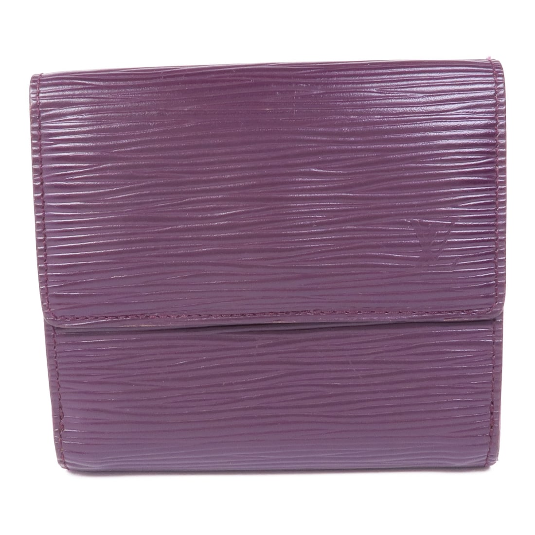 LOUIS VUITTON Epi Wallet Ginpakusenbai Purple Purple Tri-fold wallet M6363K: Item Name: LOUIS VUITTON Epi Wallet Ginpakusenbai Purple Purple Tri-fold wallet M6363K Brand: LOUIS VUITTON Model No.: M6363K Size: x W:11cmH:10cmx D:2cm(W:4.3 inch x H:3.9 inch x D:0.8) Color: Purple