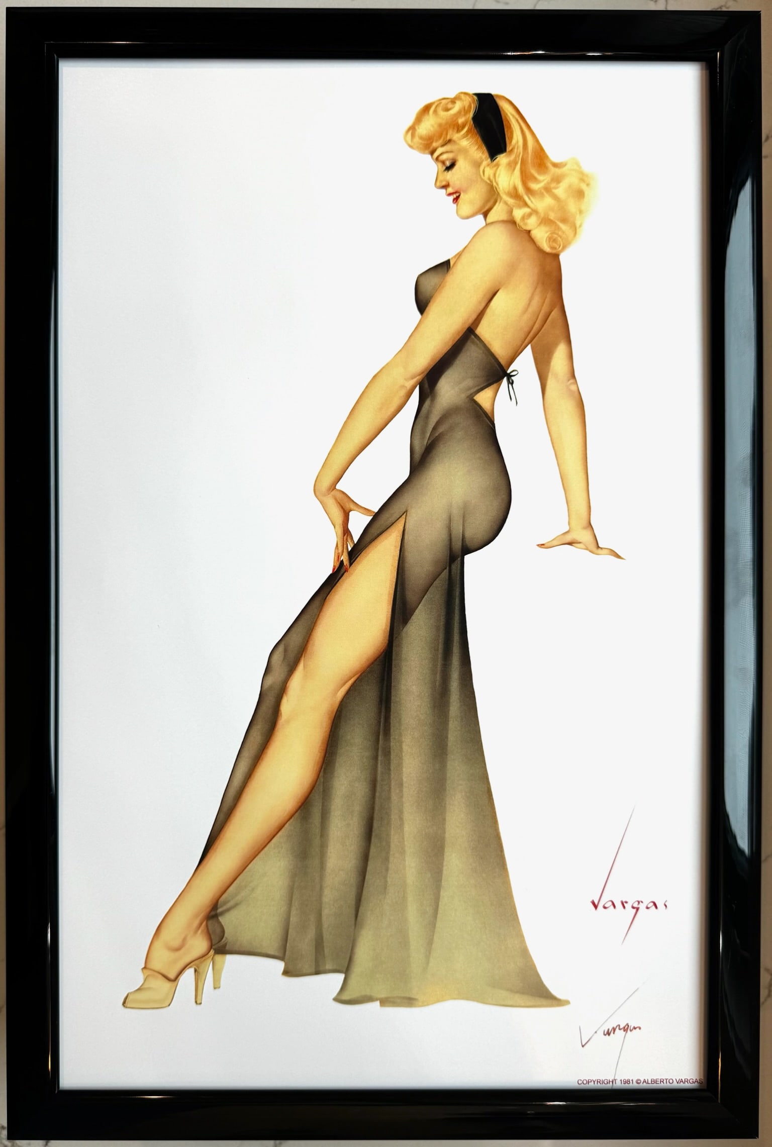 Alberto Vargas Esquire December 1946: This exquisite print, crafted between 1979 and 1984, carries the authentic signature of Alberto Vargas, who personally autographed it at a signing event just before his passing in 1982.Frame not Inclu