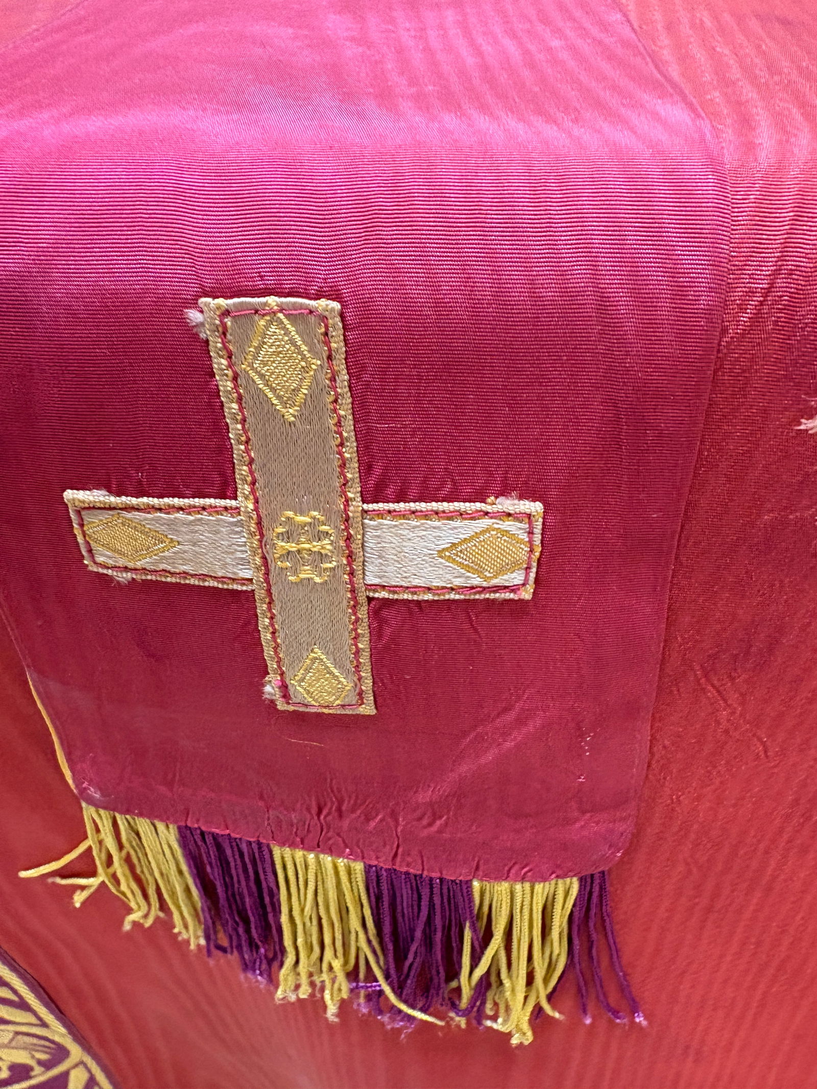 Gothic Pink Chasuble - 2