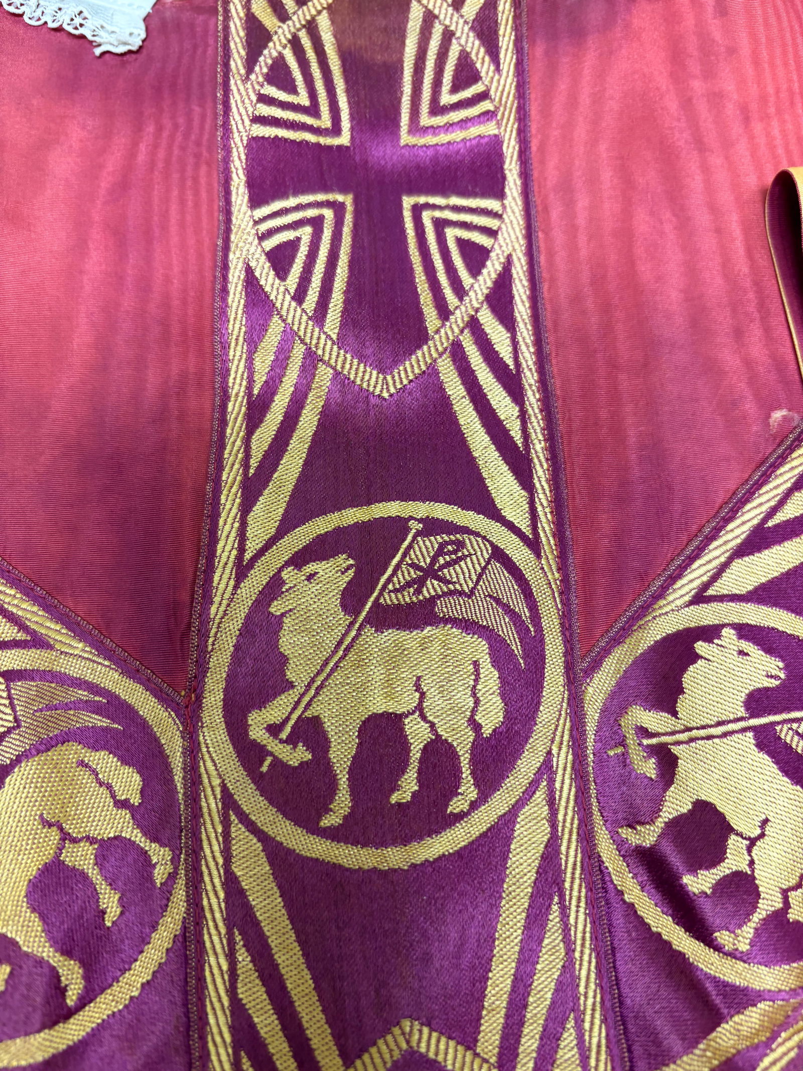 Gothic Pink Chasuble - 3