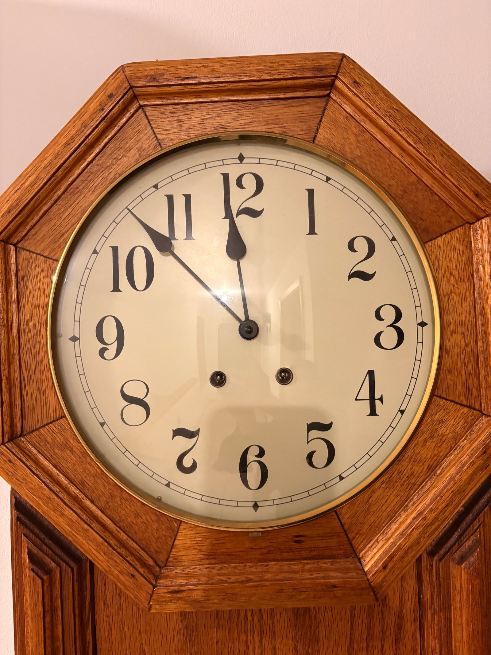 Elegant wooden wall clock - 2