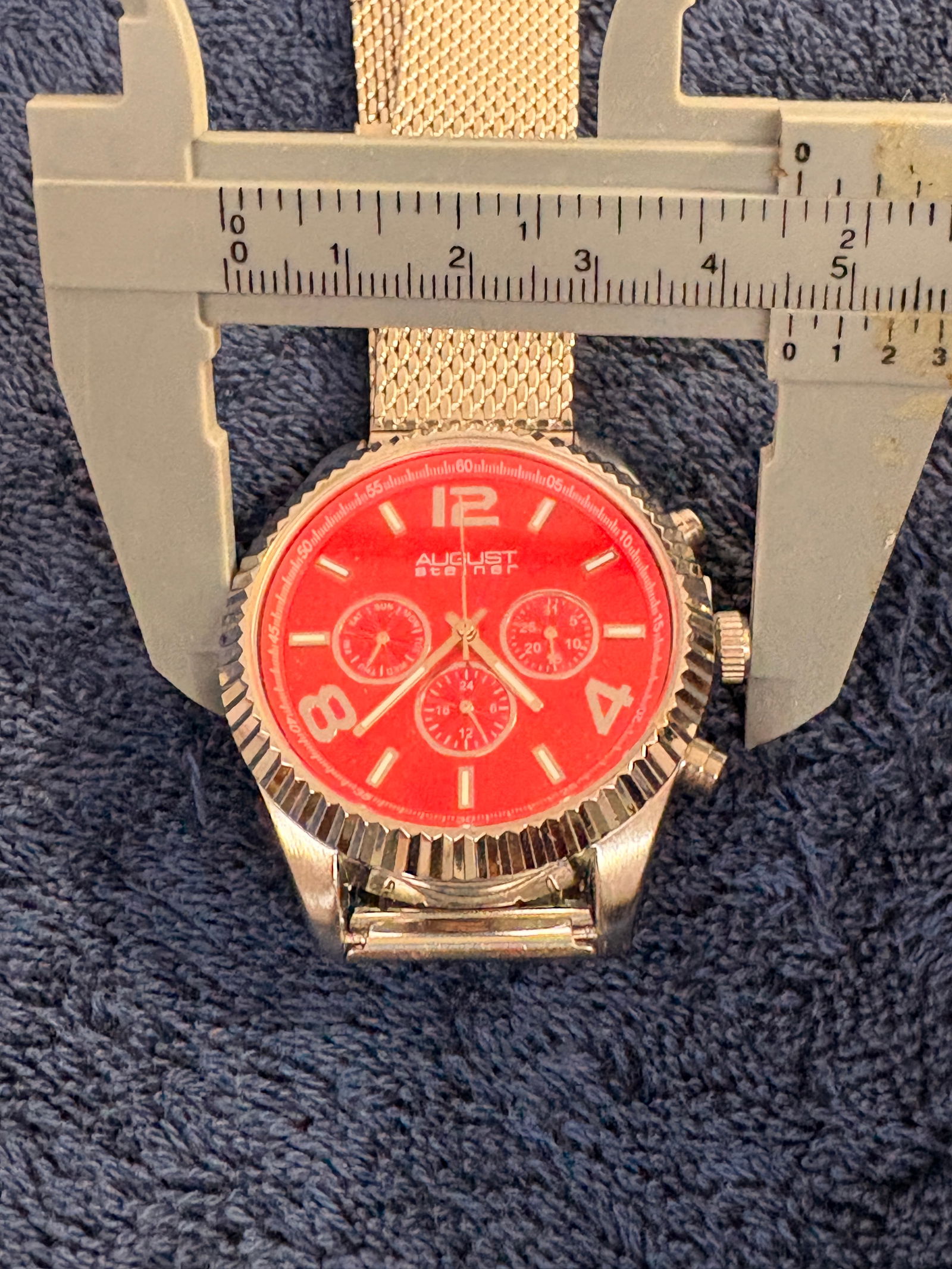 August Steiner Red Dial Multi-Function Quartz Watch - 2