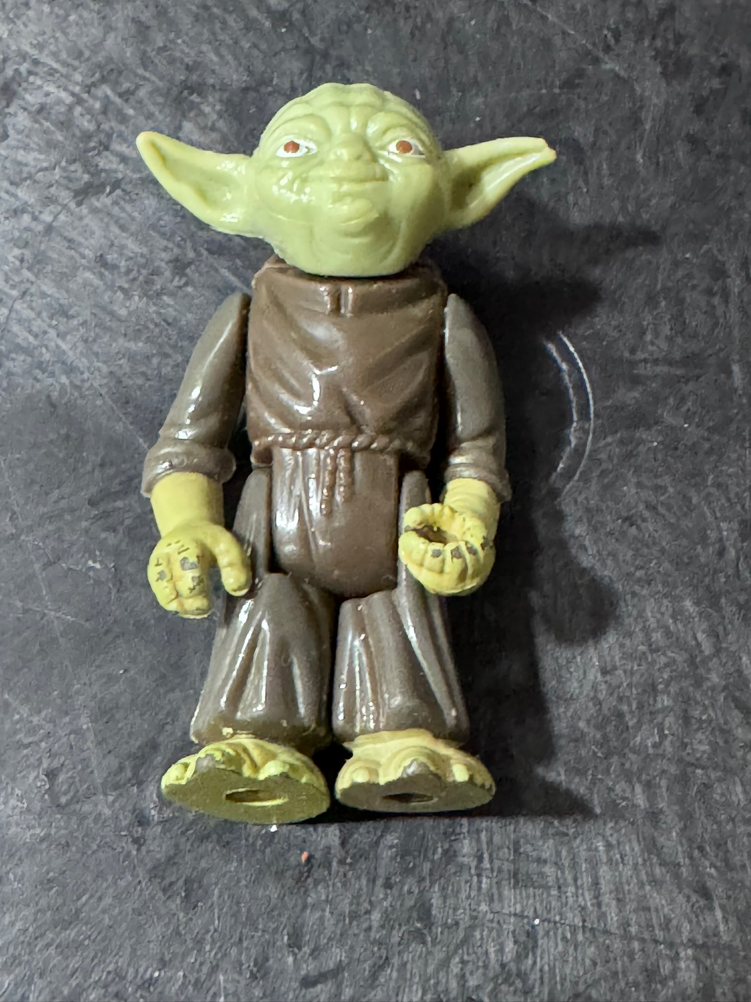 Star Wars Yoda Action Figure (Vintage) Original vintage Star Wars Yoda figure from Kenner’s (1 of 2)