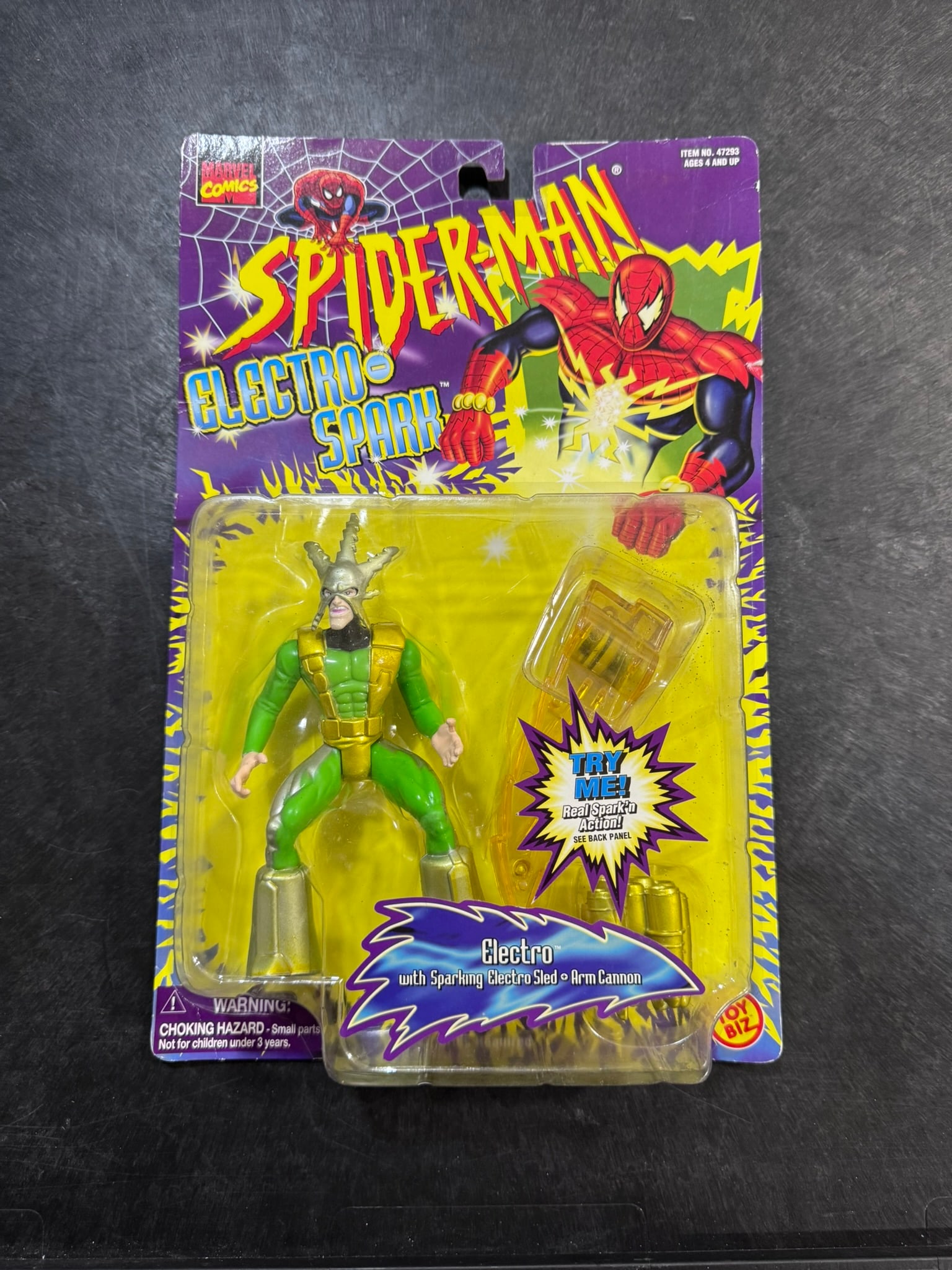 Spider-Man “Electro Spark?? Electro Figure (Toy Biz) Classic Toy Biz Spider-Man Electro Spark (1 of 1)