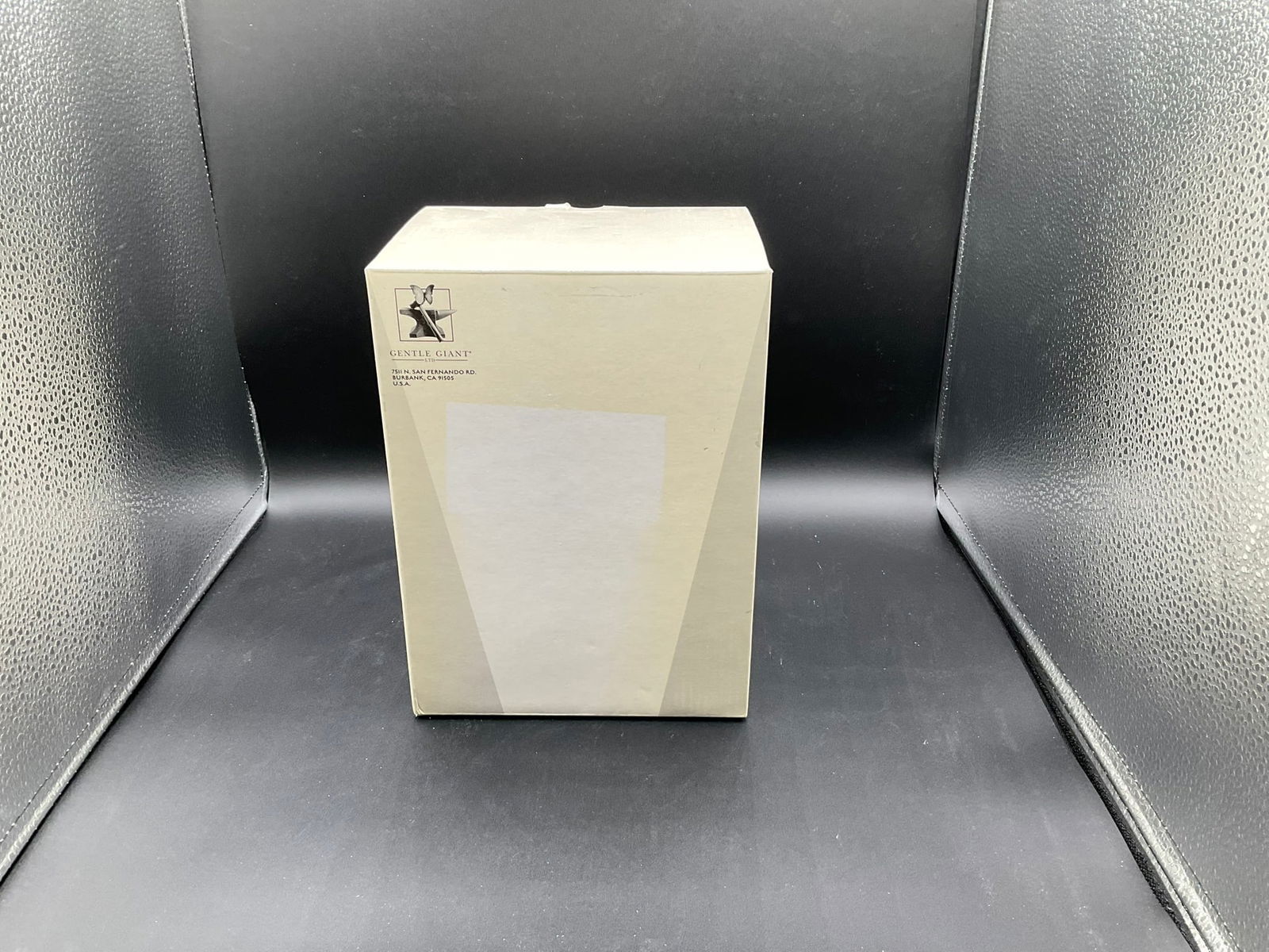 Star Wars – Bib Fortuna Mini Bust (Gentle Giant Ltd.): Star Wars – Bib Fortuna Mini Bust (Gentle Giant Ltd.) Polystone mini bust featuring Bib Fortuna from Star Wars, produced by Gentle Giant Ltd. Includes the original Gentle Giant box with protective f