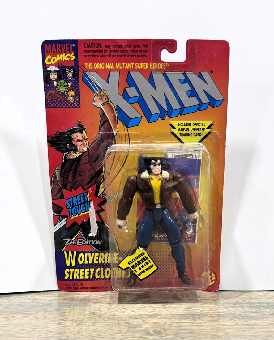 Marvel X-Men Wolverine Street Clothes 7th Edition ToyBiz Carded Figure w/ Card (1 of 1)