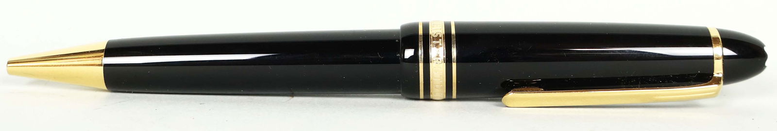 Mont Blanc Meisterstuck Genuine with Original Leather Case. Mint Condition! (1 of 5)