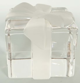 Tiffany & Co Crystal Bow Box. Un-Used in Original Box. A Lovely Piece!