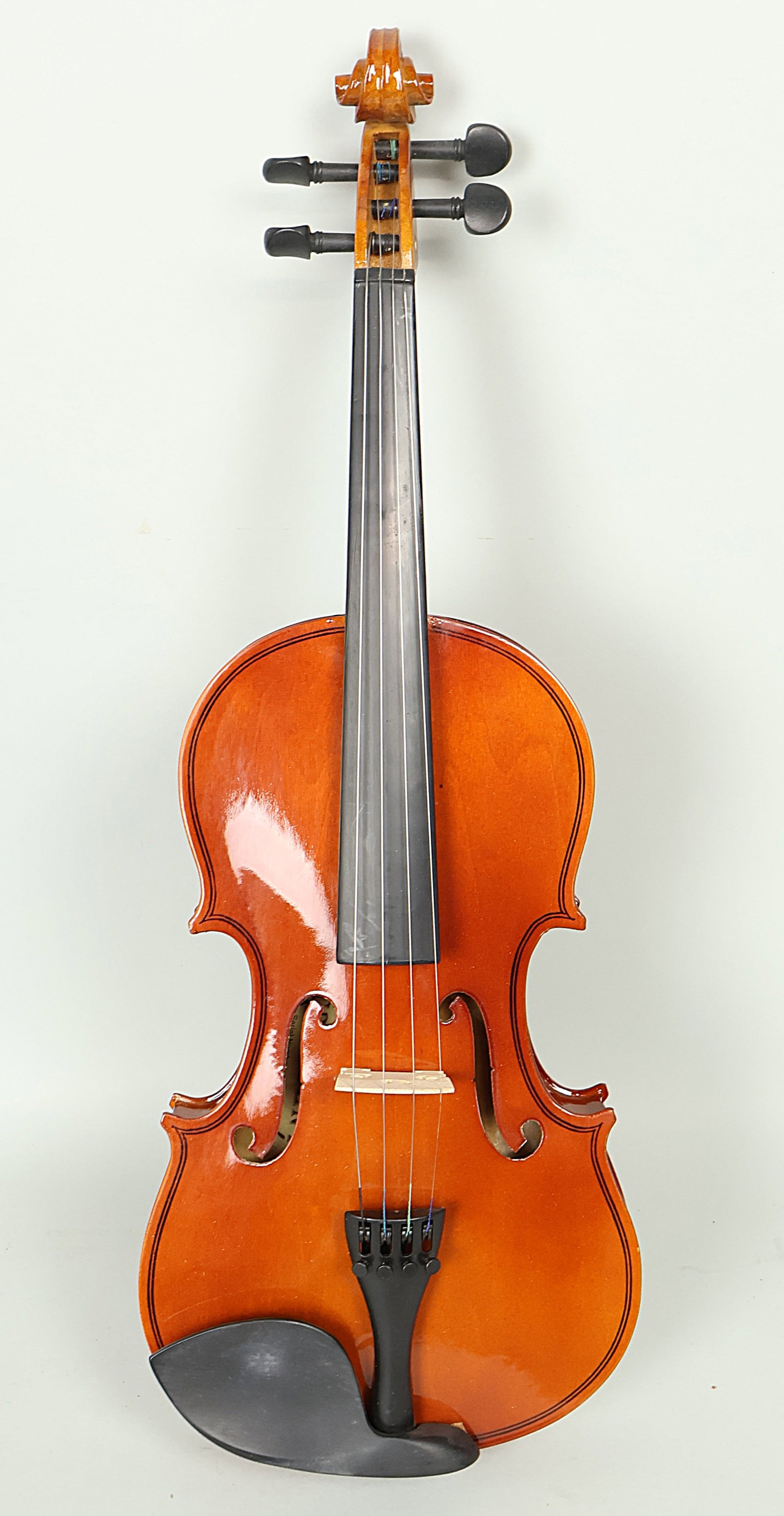 Nice 4/4 Violin Brand New Labeled Crescent with Case, Bow, and Rosin! (1 of 11)