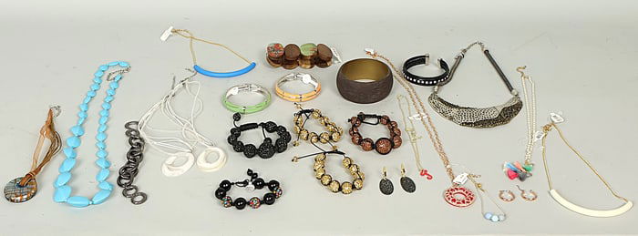 New Designer Jewelry Lot. Brand New Ready To Sell! Beautiful Pieces from Long Island!