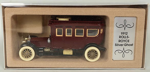 Corgi Collector Classic Roll Royce 1918. New/Never Opened! Beautiful!