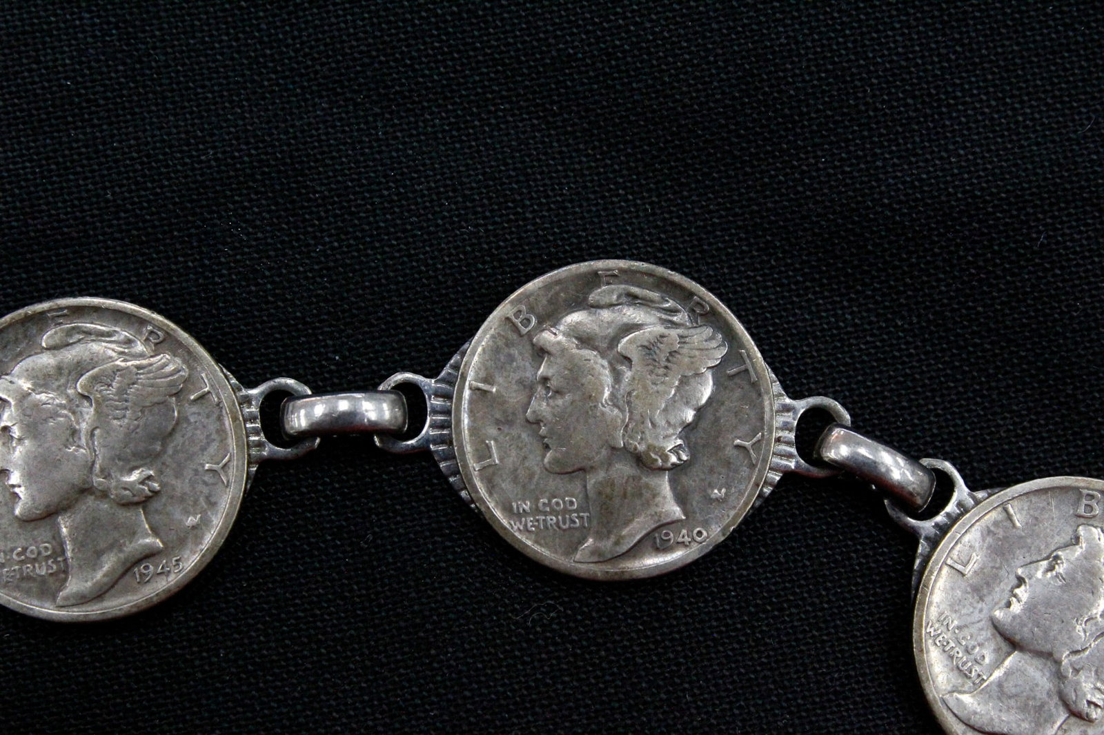 Silver Dime Silver Plated Bracelet (1 of 4)
