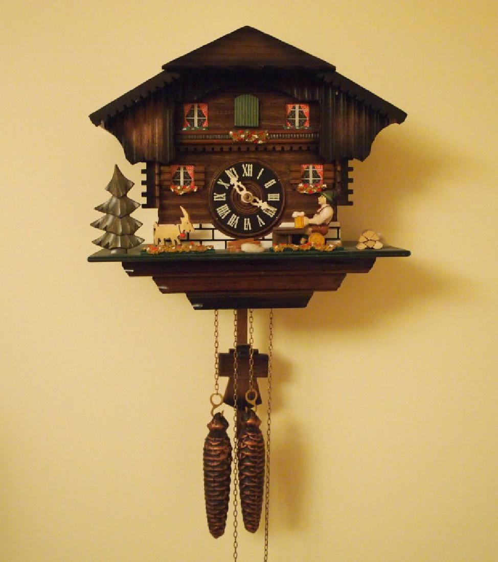 Black Forest style cuckoo clock (1 of 1)