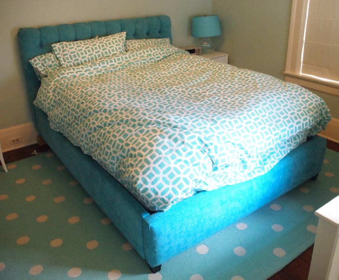 Upholstered Queen size bed (1 of 1)