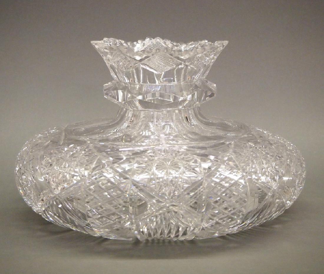 Cut Glass flower center (1 of 1)