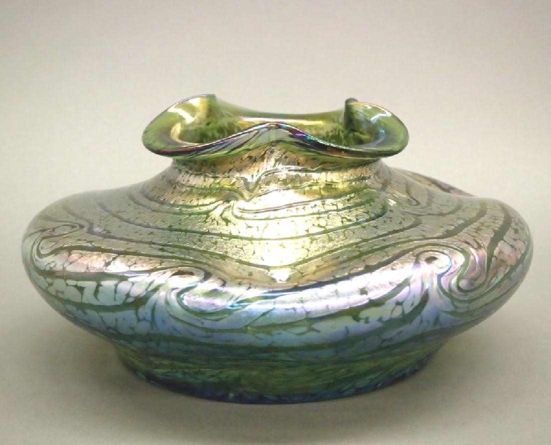 Heckert Changeant Silberband vase (1 of 2)