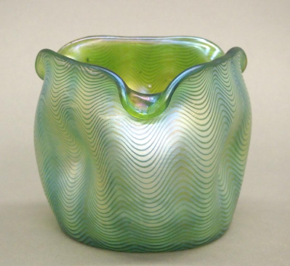 Loetz Crete Phanomen vase (1 of 2)