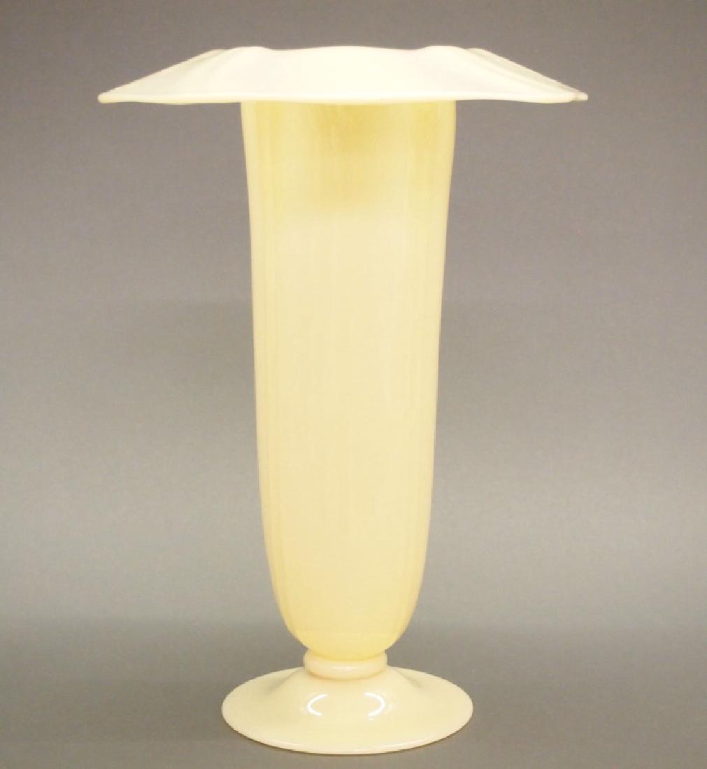 Steuben Yellow vase (1 of 1)
