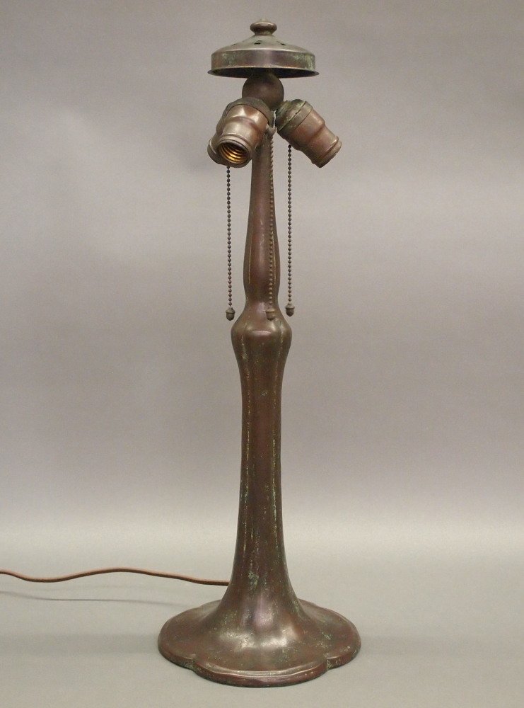 Handel Quatre lobe Lamp Base (1 of 3)