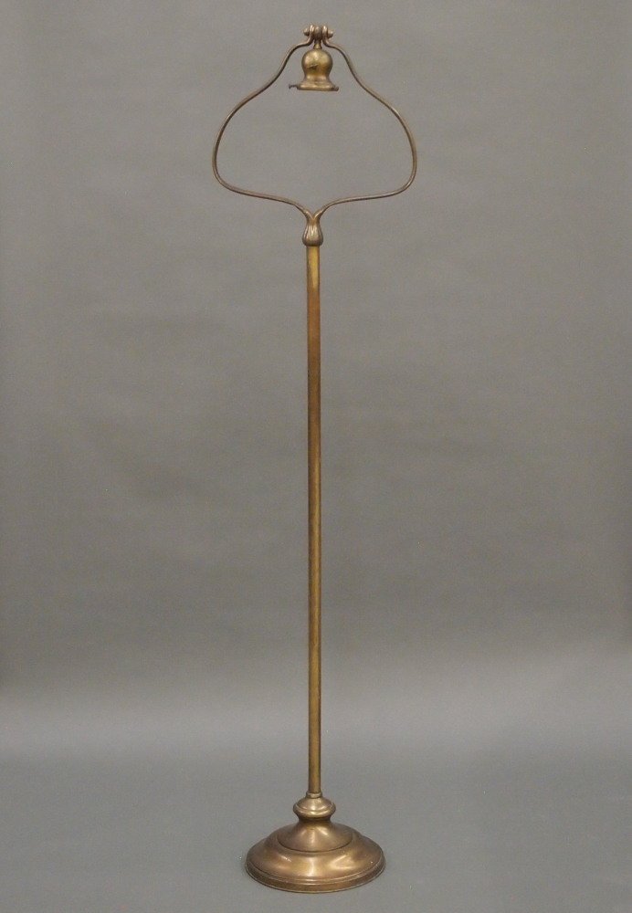 Handel Harp Floor Lamp Base (1 of 3)