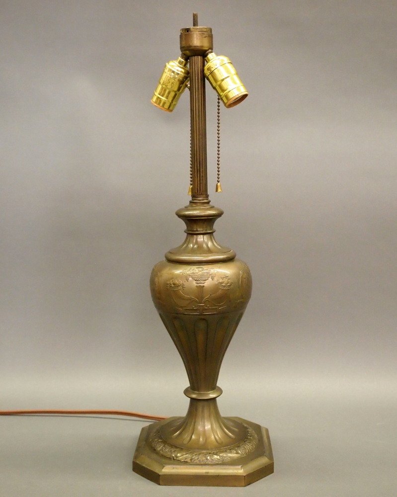 Pairpoint Lamp Base with Cornucopia (1 of 3)