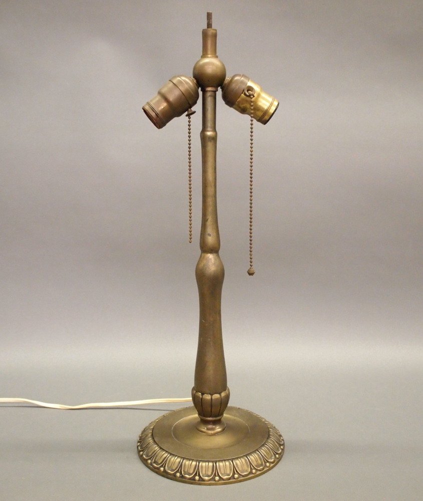 Handel Leaf & Berry Lamp Base (1 of 2)