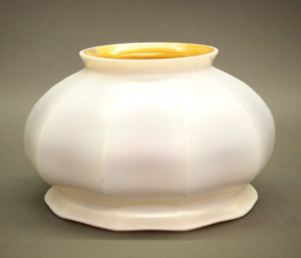 Steuben Ribbed Shade (1 of 2)