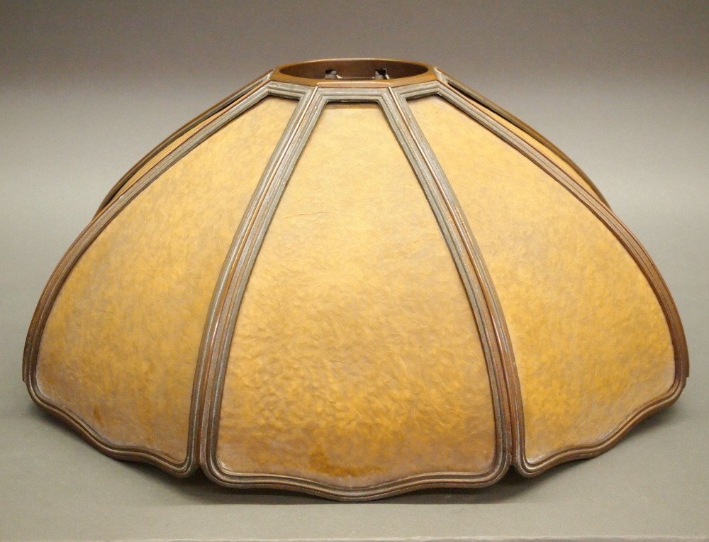 Bent Glass Lamp Shade (1 of 3)