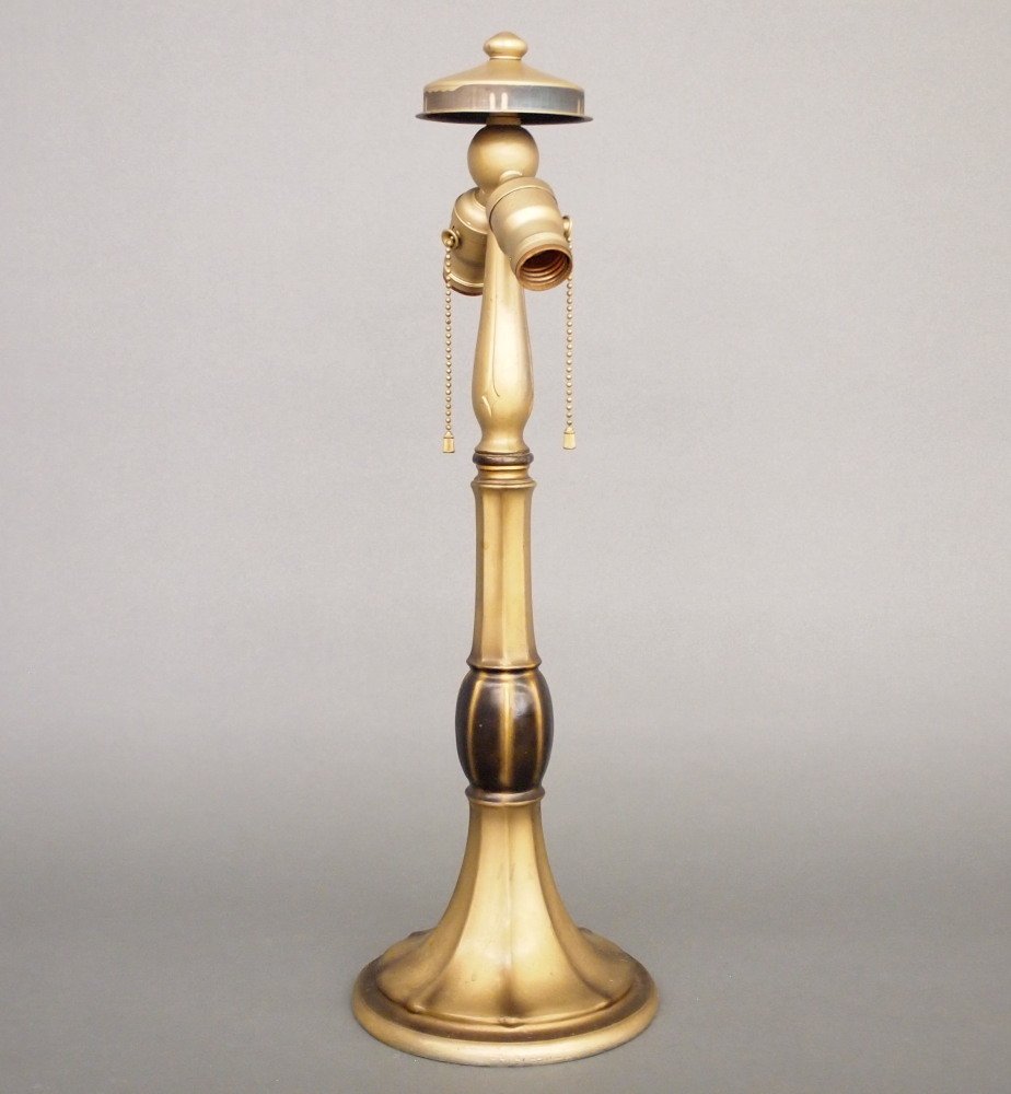 Painted Metal Lamp Base (1 of 2)