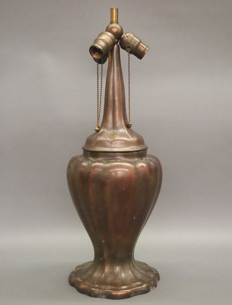 Handel Lobed Lamp Base (1 of 3)