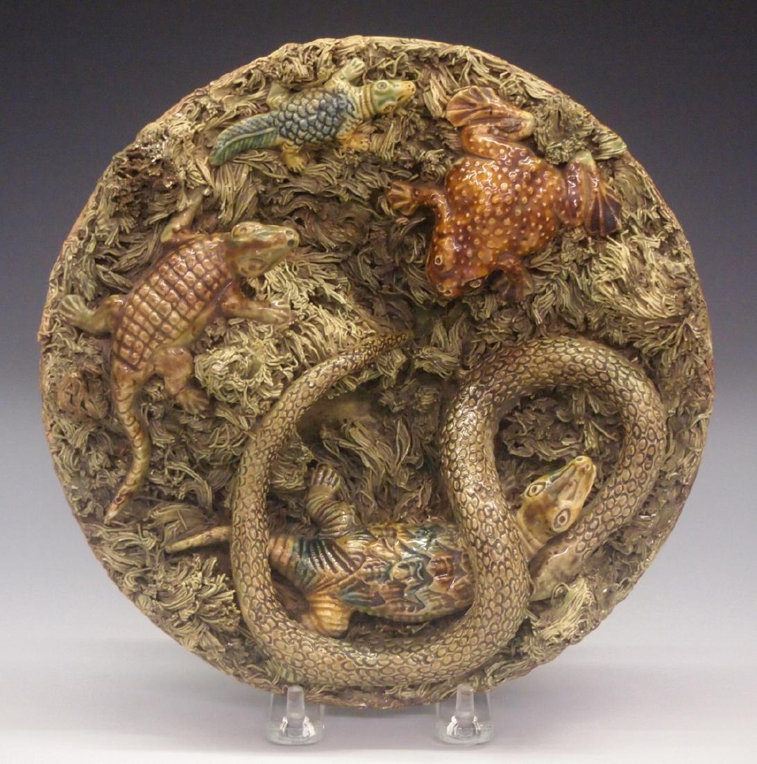 Mafra "Palissy Ware" Plate (1 of 2)