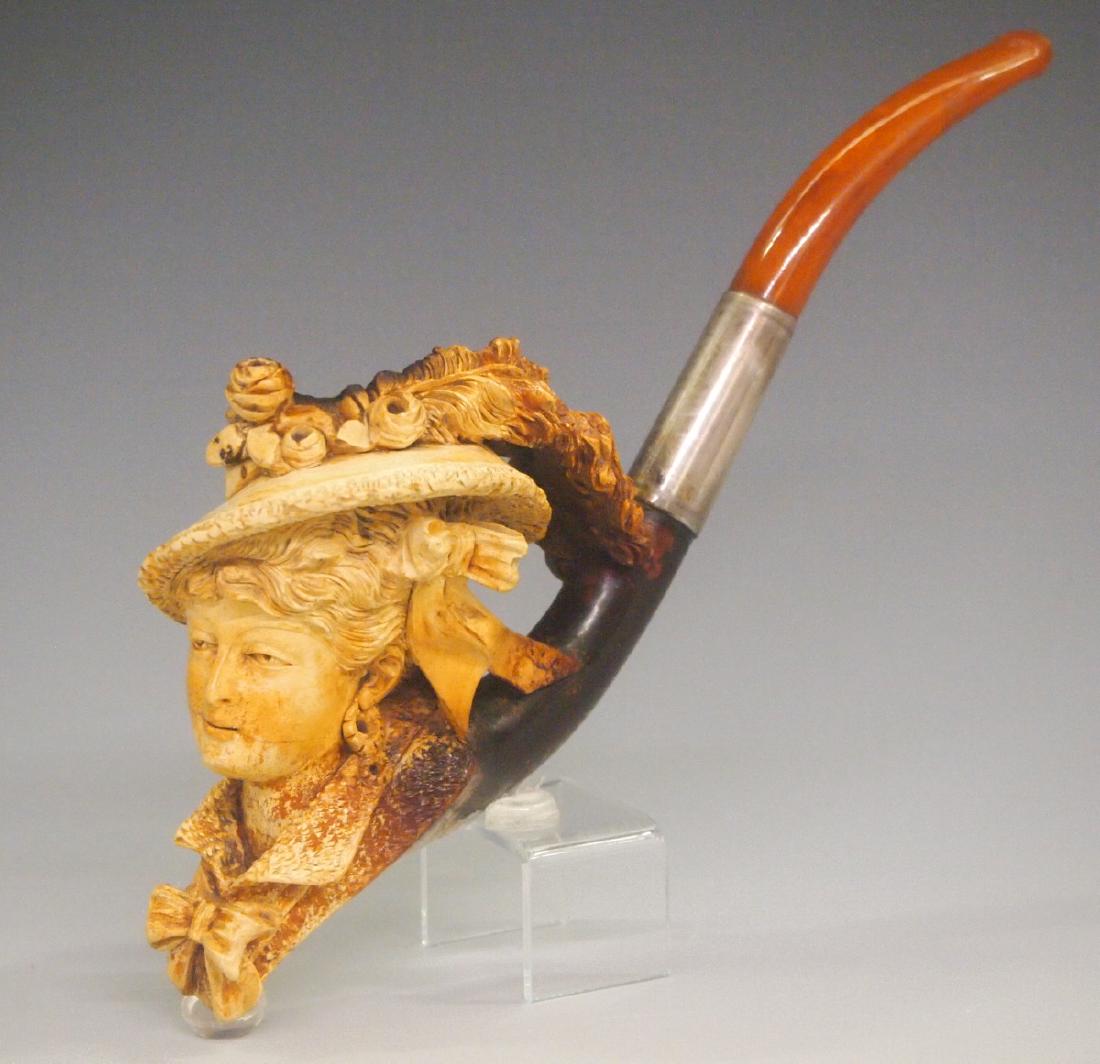Meerschaum pipe (1 of 3)